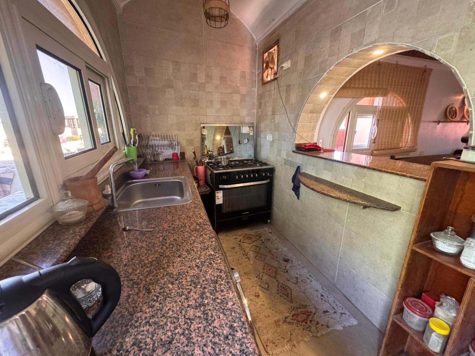 Sun Shine House Appartement Abu Simbel Buitenkant foto