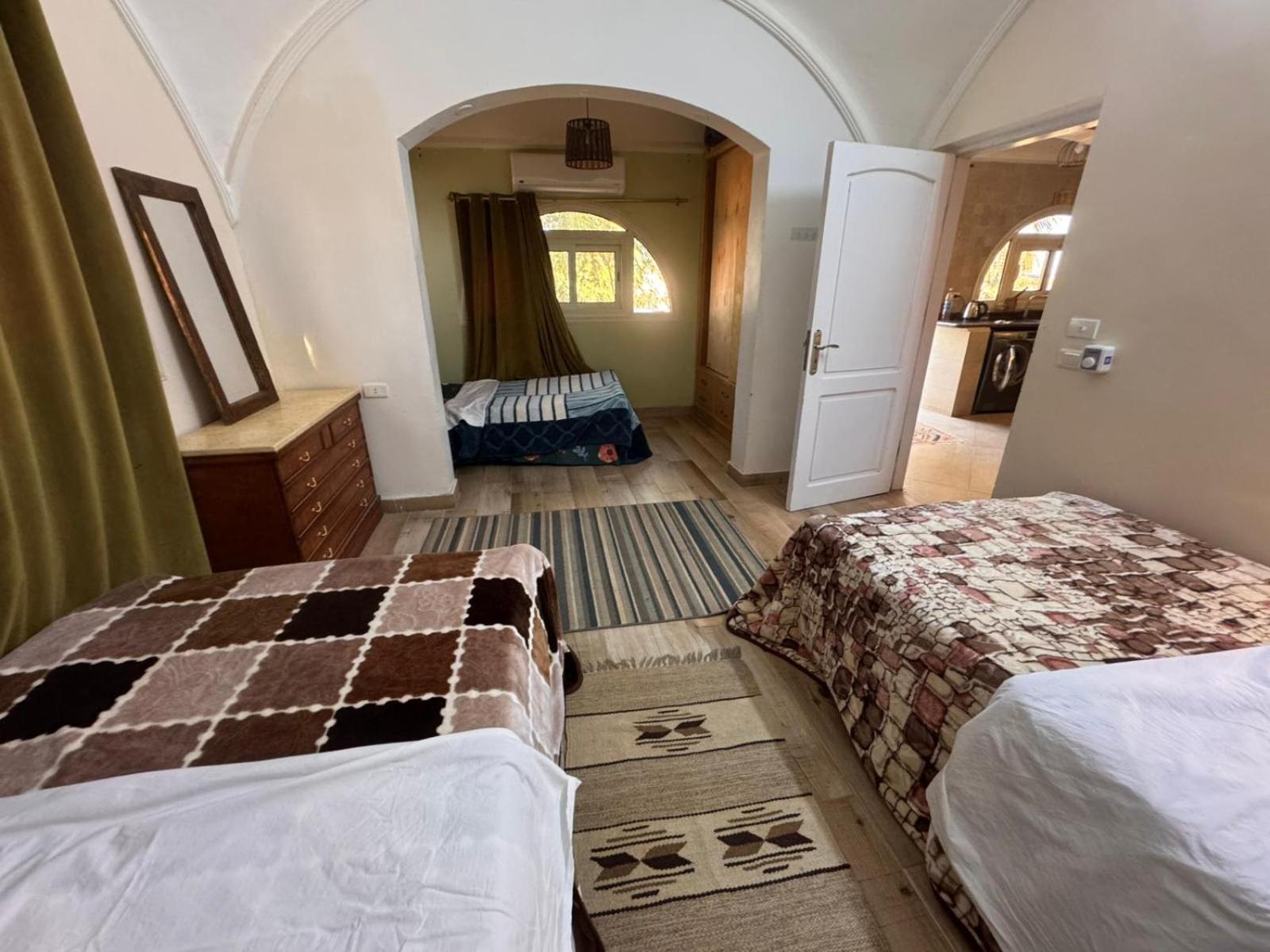 Sun Shine House Appartement Abu Simbel Buitenkant foto